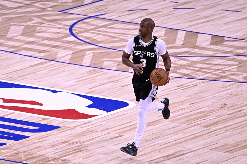 中国女足迎 中国女足迎