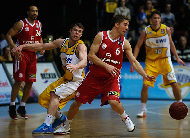 唐佳丽等经 唐佳丽等经