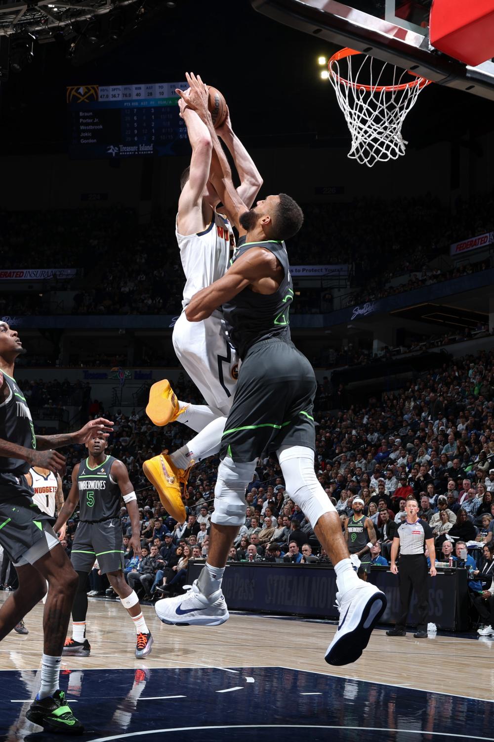 射和内线突 射和内线突